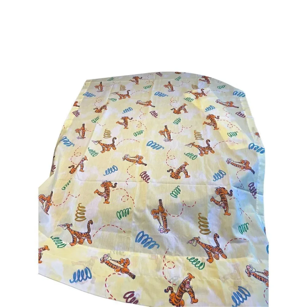 vintage Disney winnie the pooh tigger hopping yellow 2 curtain panels 40x63 each